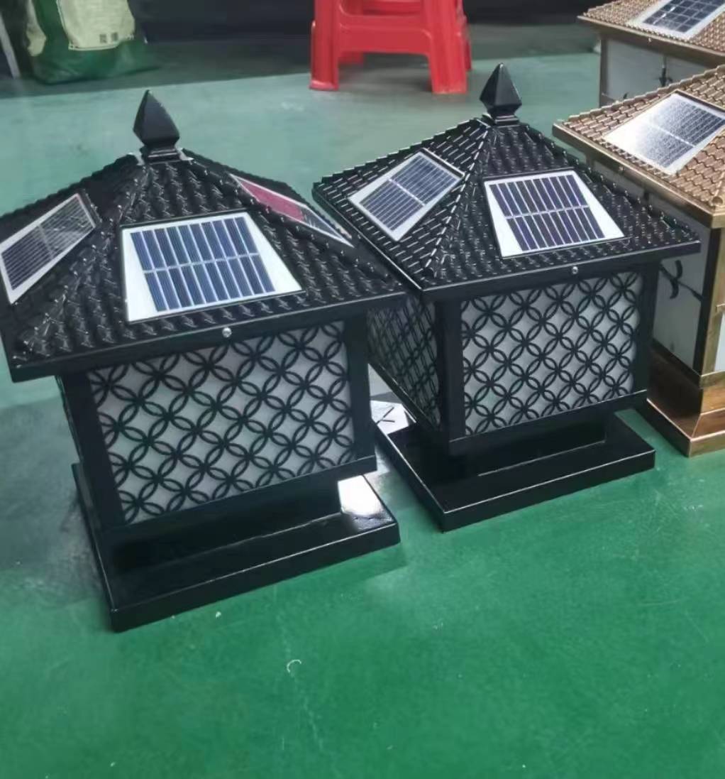 Solar Pillar Light